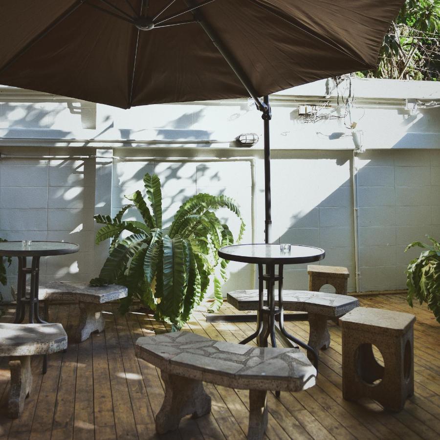 The Hidden House Hostel Bangkok Buitenkant foto